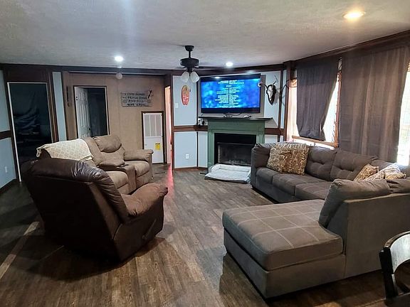 3rd image of 9914 Chip Pickering Dr