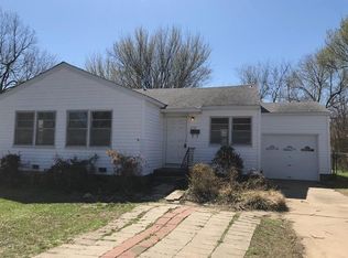 3812 E Woodrow St, Tulsa, OK 74115