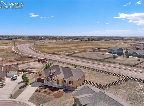 3rd image of 7235 Antelope Meadows Cir