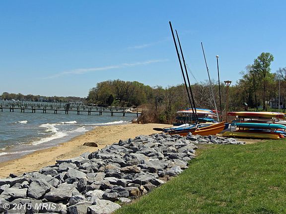4th image of 2116 Chesapeake Harbour Dr E #202