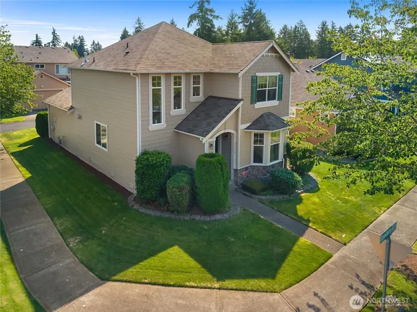 3716 Snowberry Street NE, Lacey, WA 98516
