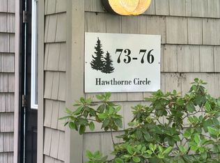 73 Hawthorne Cir, South Burlington, VT 05403