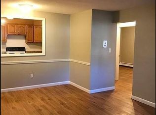 3 Colonial Dr, Andover, MA 01810