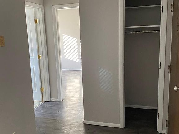 5th image of 3359 Wunder Ave APT 6