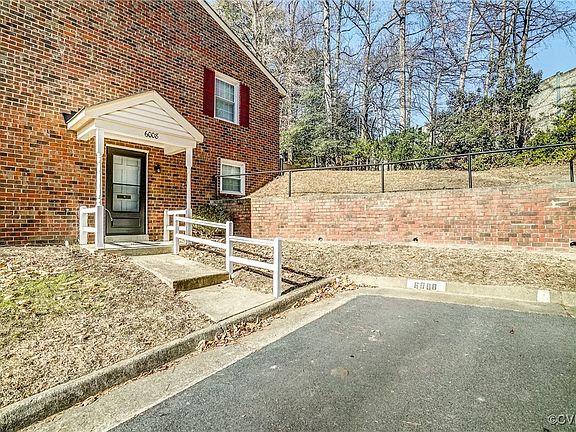3rd image of 6008 Newington Dr