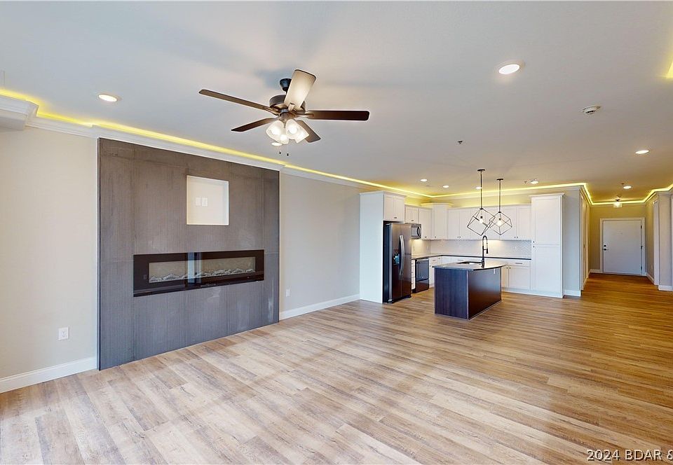 1st image of 1045 Topsider Ln #115