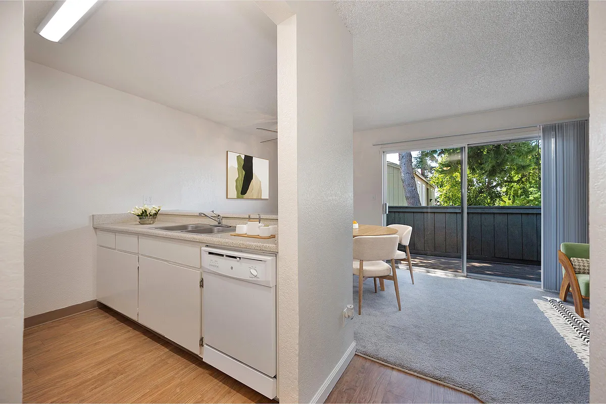 Building Photo - The Redwoods Apartments