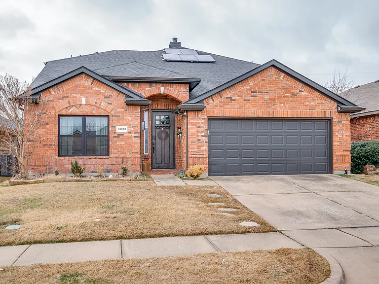 14513 Logan Springs Dr — Photo 1