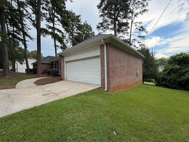 19 Briarcliff Rd SE — Photo 25
