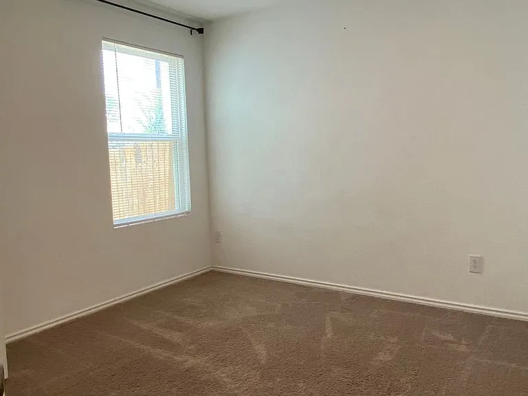 14527 Greenfield Ml — Photo 10