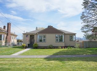 2033 Wells St, Enumclaw, WA 98022