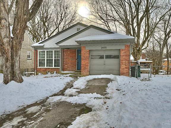 3rd image of 2605 Bonnie Dr