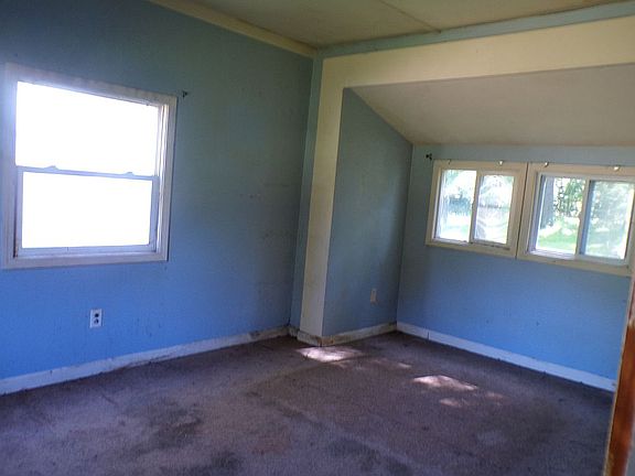 5th image of 15357 Gary Ln