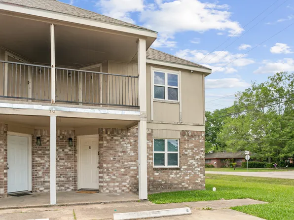 700 Lyle West Ave #D, Cleveland, TX 77327