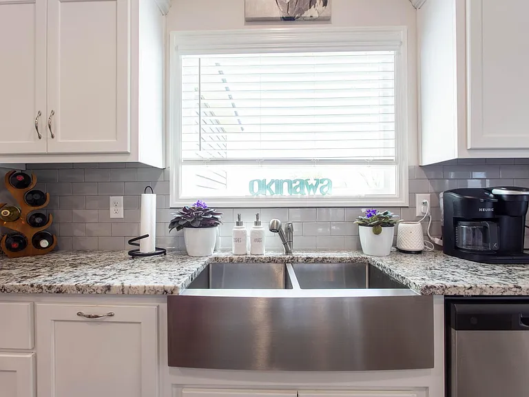 3921 Countess Ct — Photo 12