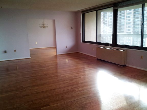 3rd image of 3701 S George Mason Dr Unit 1305