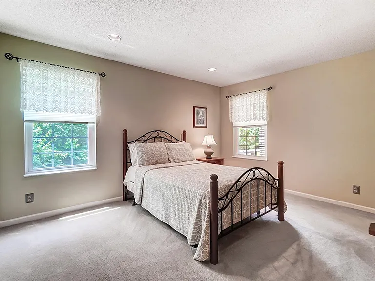 9728 Timberview Ct #10 — Photo 23