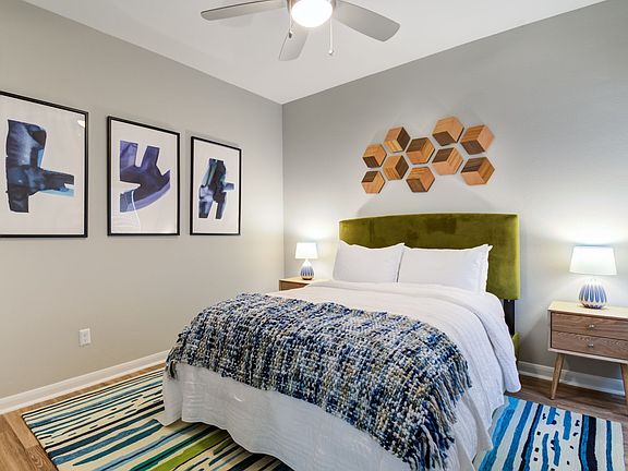 5th image of 1802 Ennis Joslin Rd APT 231