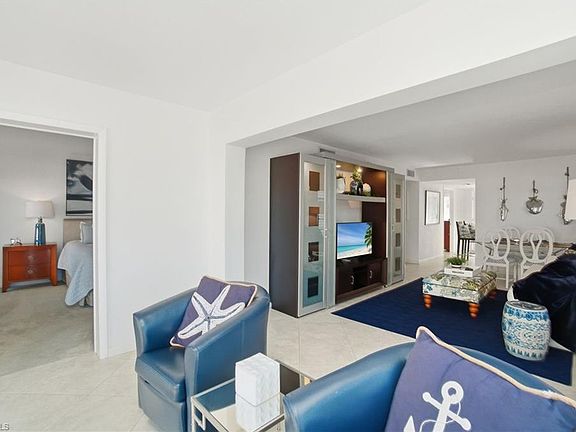 3rd image of 53 High Point CIR W #212