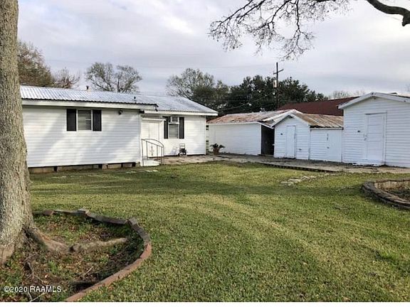 3rd image of 611 Kathy Dr