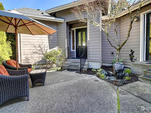 3rd image of 22836 NE 126th Street