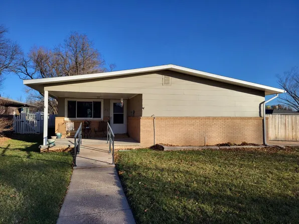 215 W Summit St, Colby, KS 67701