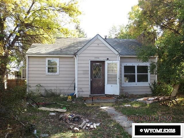 1st image of 1304 Pulliam Ave
