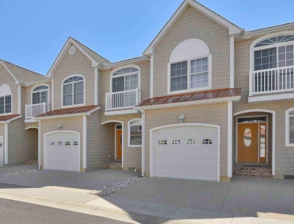 1st image of 38409 Grand Ave #4D