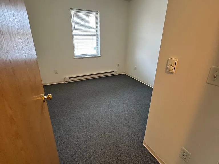 90 E Gridley Ave — Photo 53