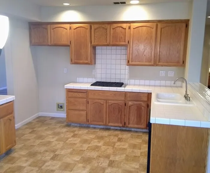 6220 Cameo Dr — Photo 8