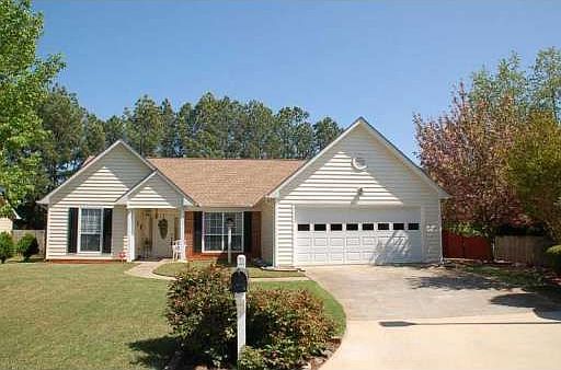 1st image of 850 Trellis Pond Ct