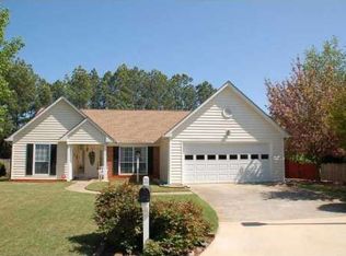 850 Trellis Pond Ct, Lawrenceville, GA 30043
