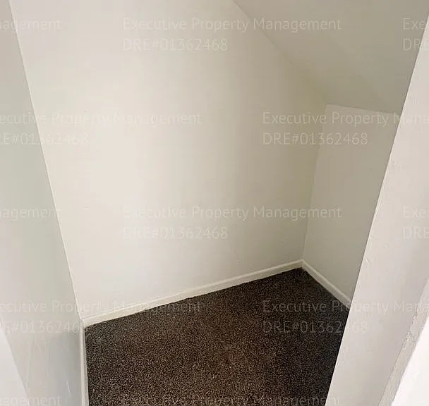1405 Pacific St — Photo 11