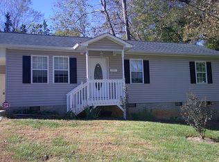 340 22nd Ave NE, Hickory, NC 28601