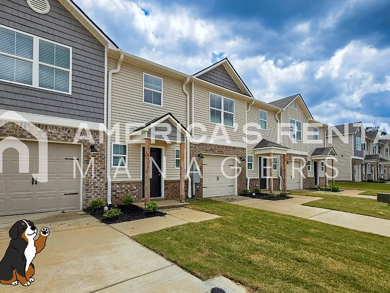 4115 Hudson Rd — Photo 1