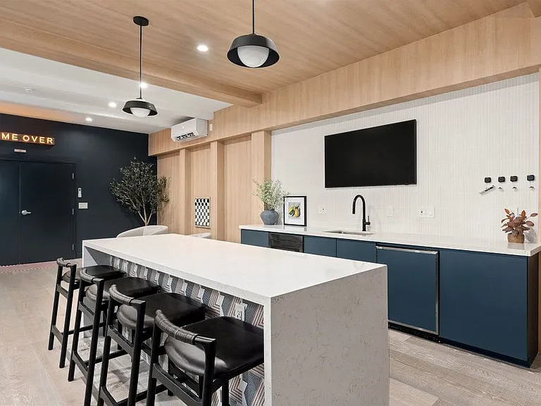 Casa De Marina Apartments — Photo 43
