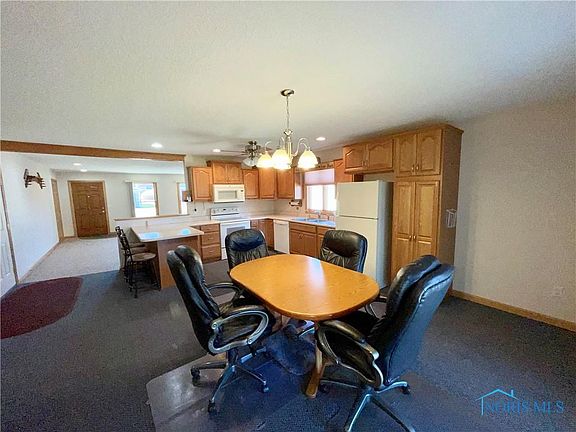 5th image of 40 Crestview Dr Unit 12