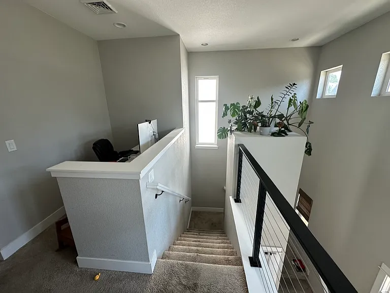 356 Pascal St — Photo 16