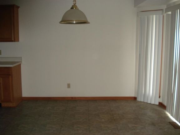 5th image of 7143 Mullinshire Way