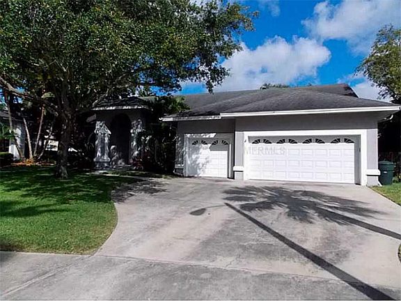2nd image of 3152 Shoreline Dr