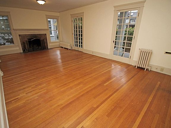 3rd image of 2828 Broadway E