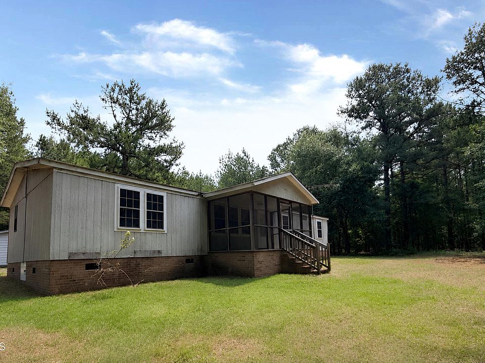 1st image of 142 Woodberry Lane