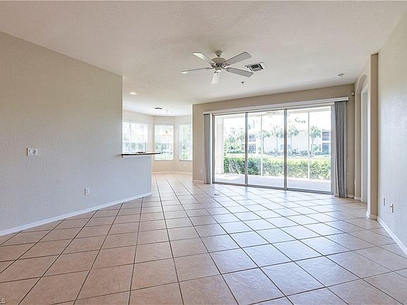 4th image of 12851 Carrington Cir #5-101