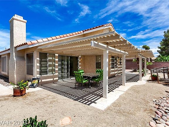 4th image of 1719 Kiwi Ln