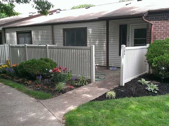 5th image of 364 Clubhouse Ct