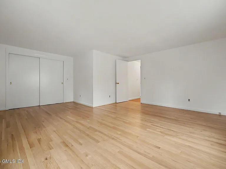 31 Hassake Rd — Photo 15