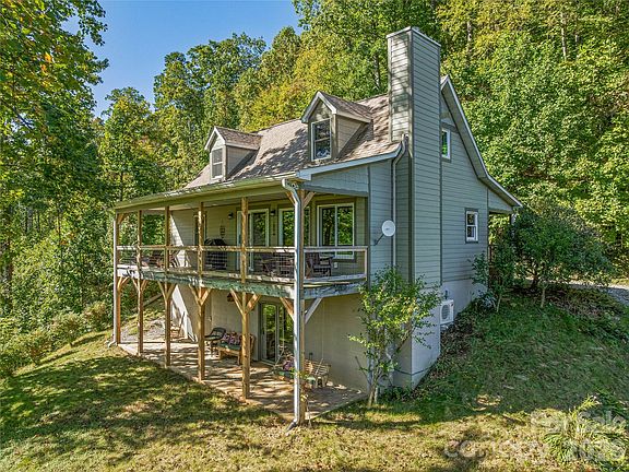 3rd image of 382 Black Oak Cove Rd