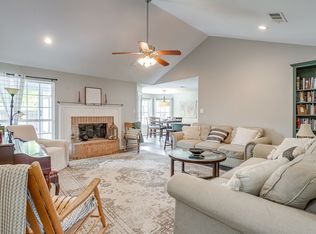 605 Rhonda St, Italy, TX 76651