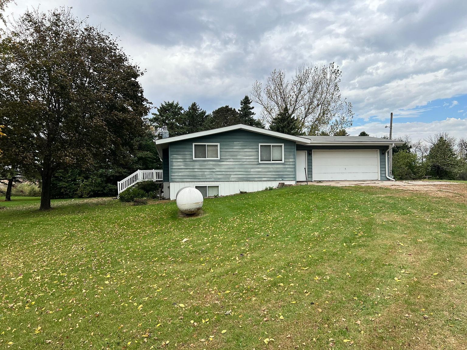 2256 90th St SW, Appleton, MN 56208 | Zillow