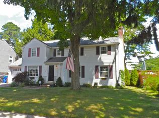 193 Abbott St, Springfield, MA 01118